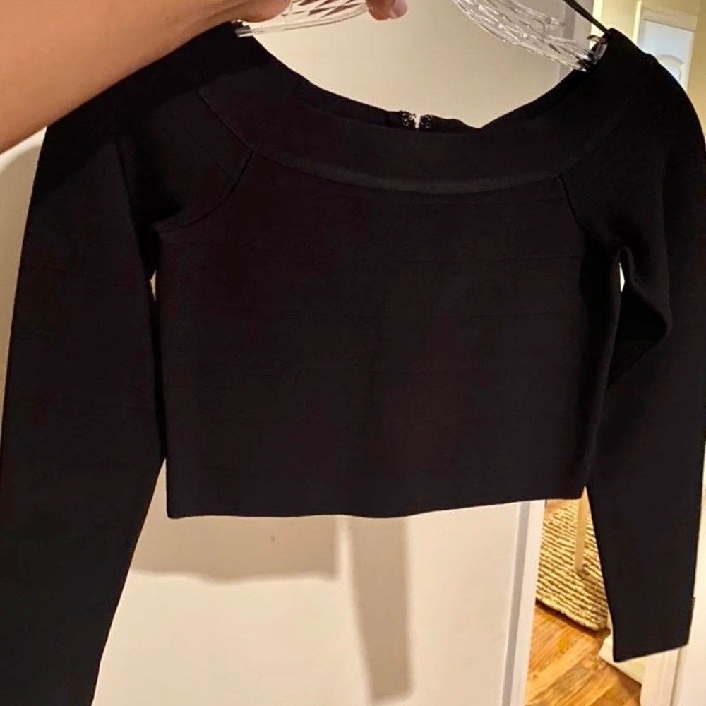 Guess crop top